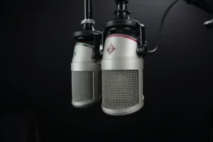 De Veelzijdige Doeleinden van Radiostations